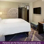 Premier Centre Hotel