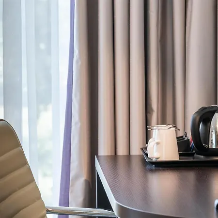 Premier Centre Hotell