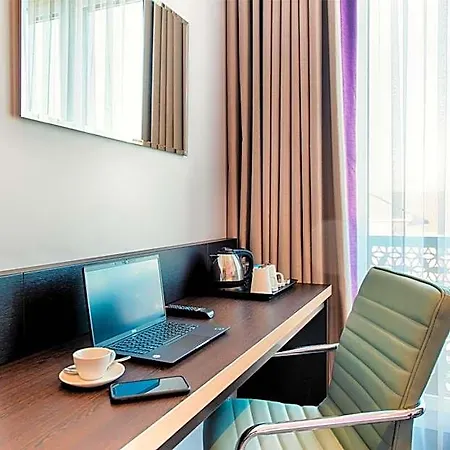 Hotel Premier Centre 3*