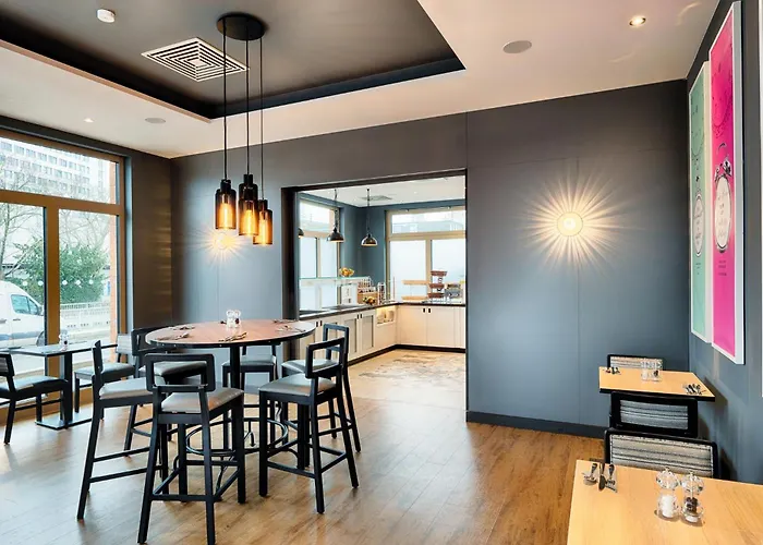 Hotel Premier Centre 3*