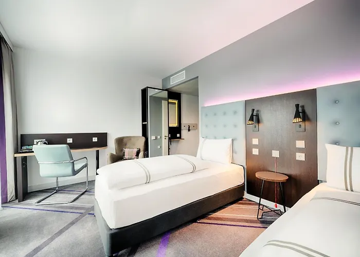 Premier Centre Hotel